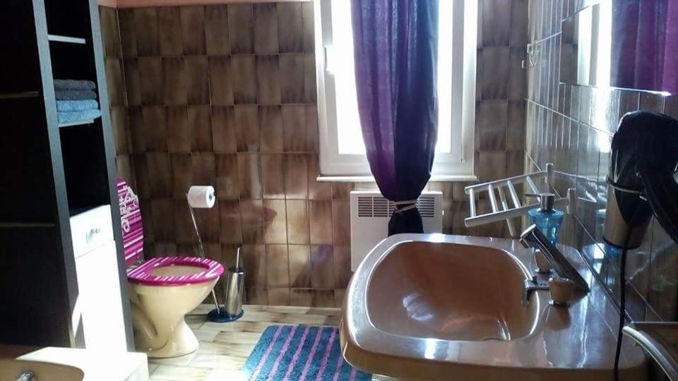 مبيت وإفطار كاستيلنوداري Casa Du Bassin المظهر الخارجي الصورة